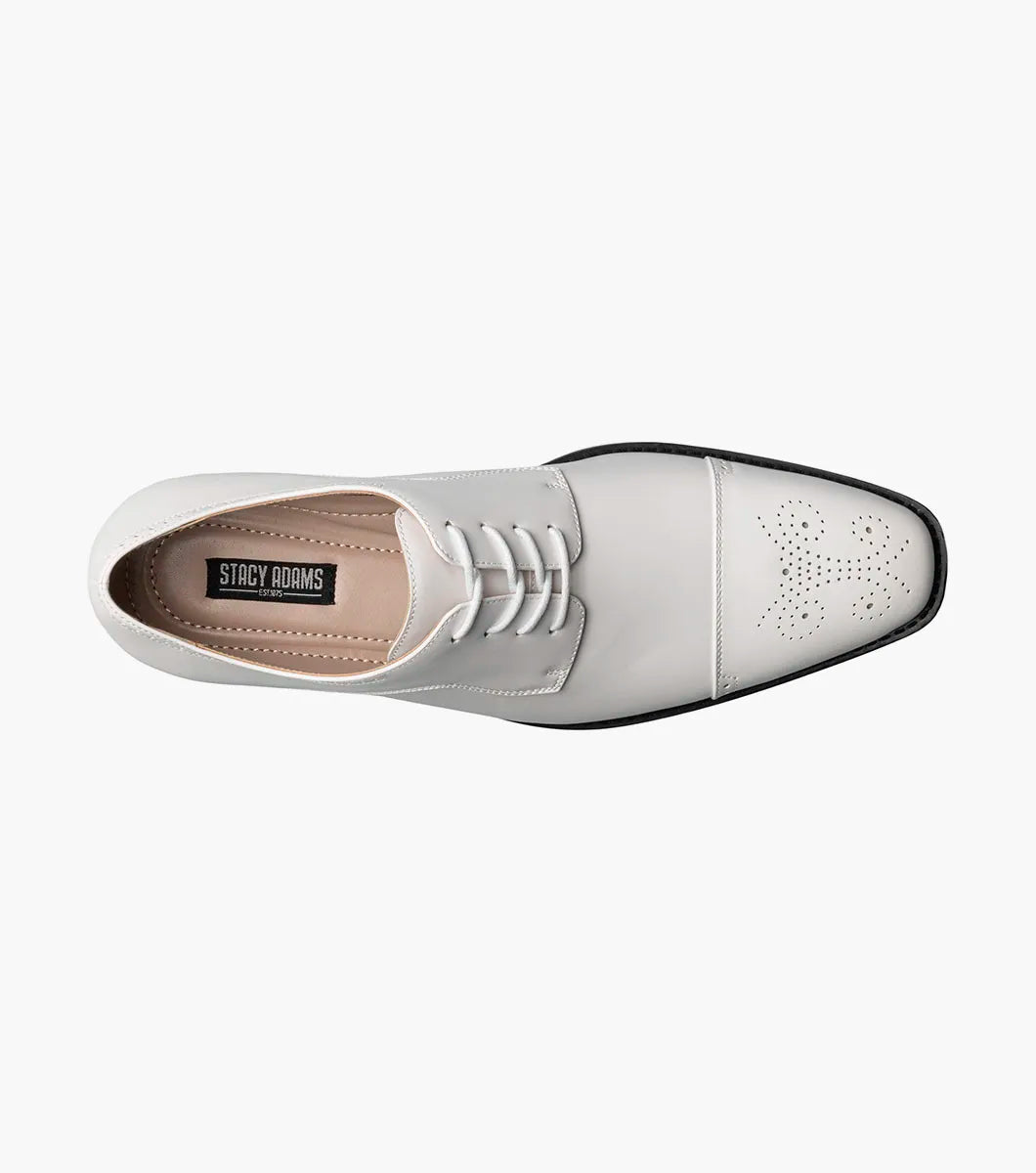 The STACY ADAMS Kenway Cap Toe Oxford (20194-100) is a white leather dress shoe with laces, a black sole, and decorative toe perforations.