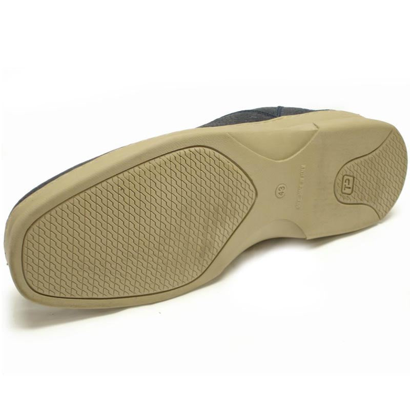 The Pinoso's P-5061 Pantera Navy Slip-On Loafer, made in Spain, features textured uppers and light beige rubber soles for all-day comfort and style.