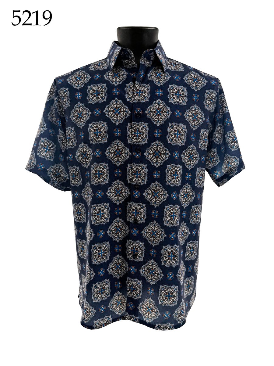 The Bassiri Short Sleeve Shirt 5219, featuring a blue and white geometric pattern in a Regular Fit, is displayed on a black mannequin with "5219" shown in the top left corner.