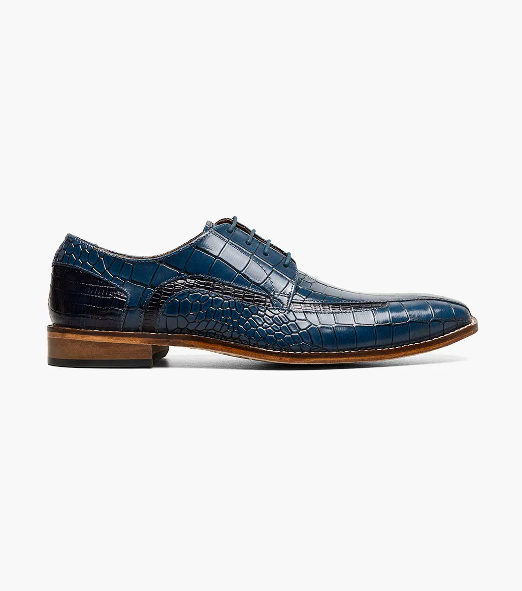Photo of the Stacy Adams Gabardo Bike Toe Oxford in blue, featuring a molded heel cup, anatomical arch support, and cushioned heel pod by STACY ADAMS.