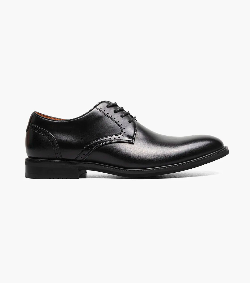 The STACY ADAMS Benson Plain Toe Oxford (Black, 25751-001) is a classic men's leather dress shoe with laces, low heel, and brown lining—ideal for those seeking comfortable, timeless style. Shown against a plain white background.