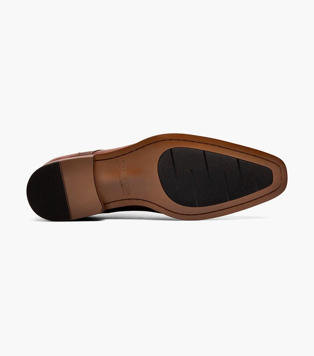 The Stacy Adams Simmons Bike Toe Oxford in Cognac (25674-221) features brown leather with side and front texture, laces, a low heel, polished finish, and a comfortable Memory Foam insole, shown on a plain white background.