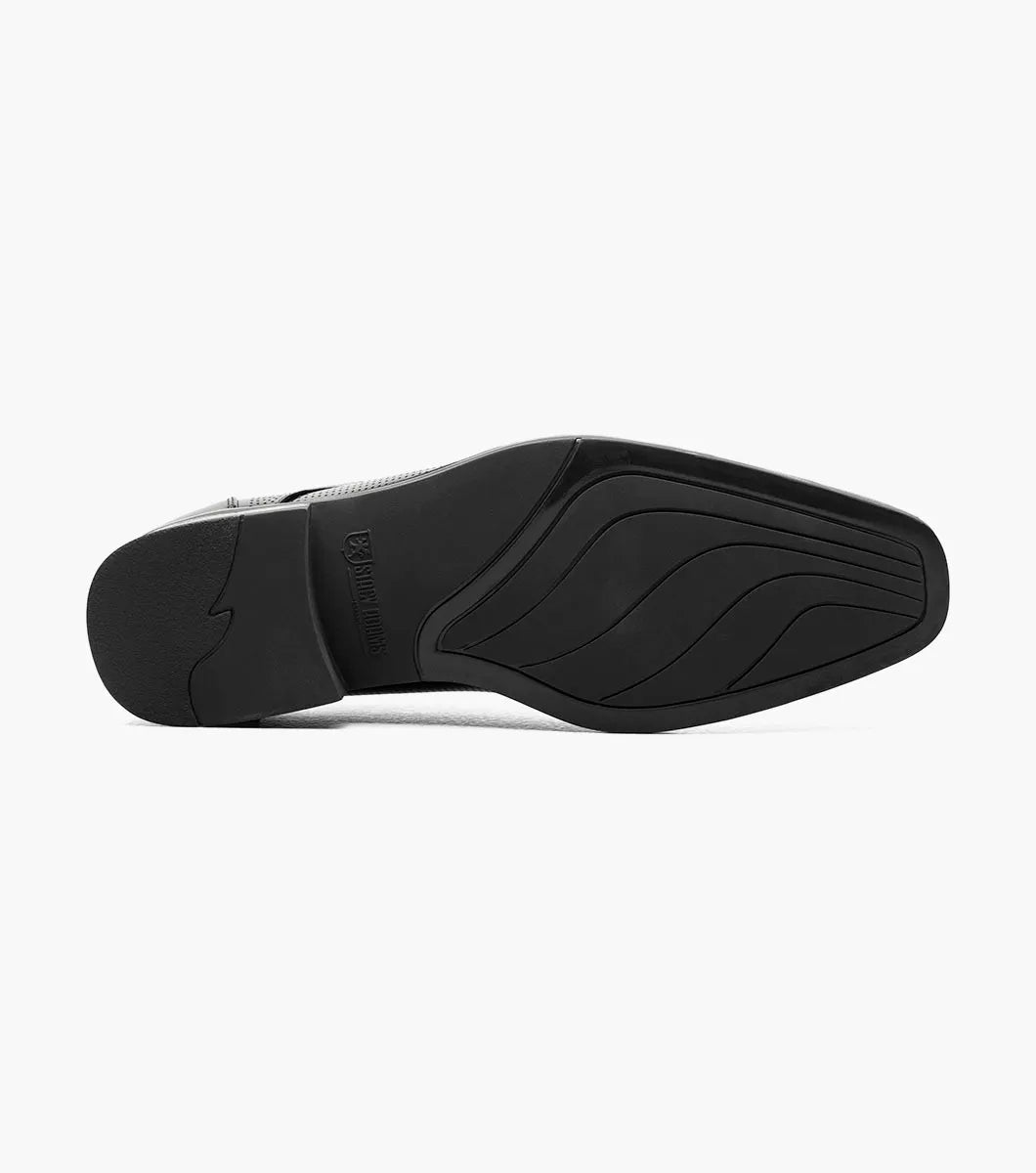 The Stacy Adams Kilgore Plain Toe Double Monk Strap in black offers a stylish double monk design, low heel, and pointed toe—ideal for dress or casual looks. Shown on a plain white background.