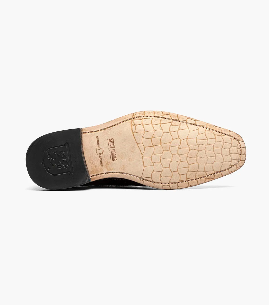 The STACY ADAMS Gabardo Bike Toe Oxford in cognac (25681-221) features a brown crocodile print leather upper, lace-up design, low heel, and genuine leather sole, shown on a white background.