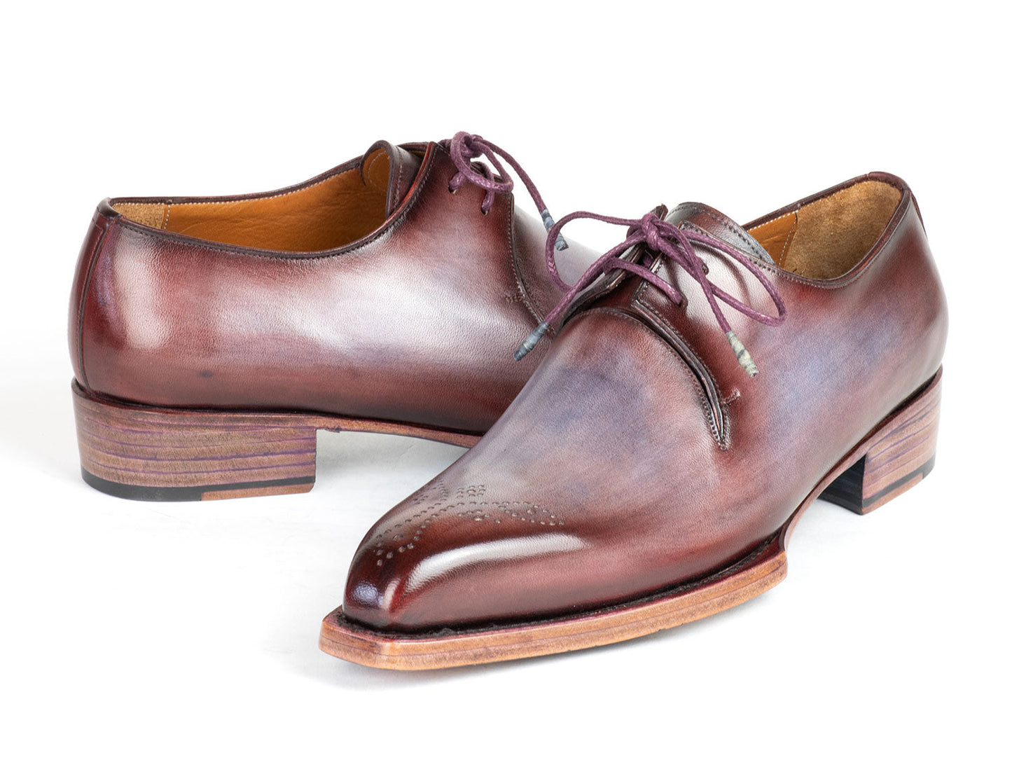 The Paul Parkman Goodyear Welted Derby Shoes in Ice Blue & Bordeaux, known for their meticulous hand-painted details and fine stitching, are the epitome of elegance in handmade derby shoes.