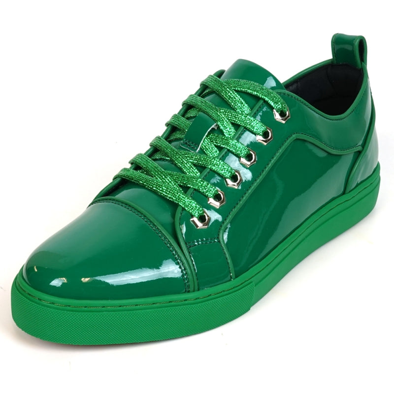 The Fiesso FI-2415-2 is a shiny green patent leather low-cut sneaker with matching green laces and a green rubber sole, ideal for enhancing any casual outfit.