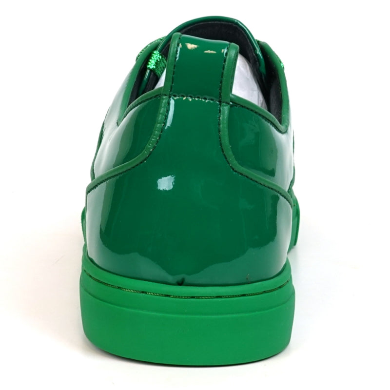 The Fiesso FI-2415-2 is a shiny green patent leather low-cut sneaker with matching green laces and a green rubber sole, ideal for enhancing any casual outfit.
