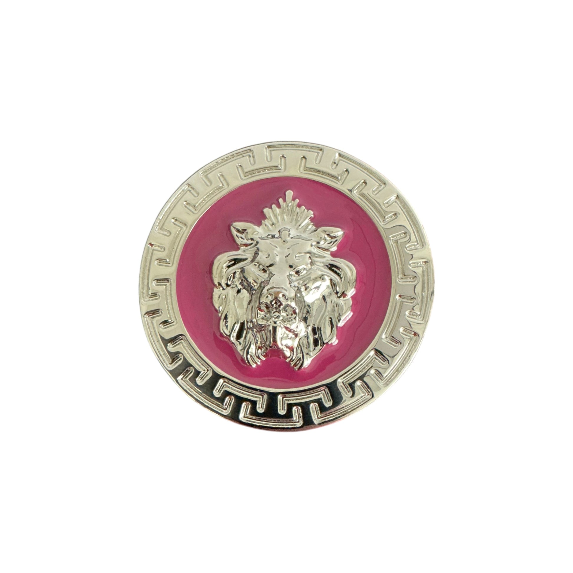 The Matiste Fuxia/Silver Belt Buckle 35mm B35 showcases a silver lion head at the center, inspired by Italian artistry, set on a pink ground with a silver Greek key border.