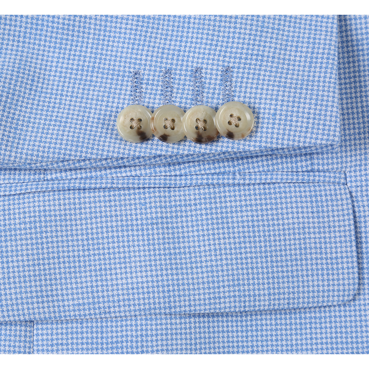 The Alessandro Vitello by Renoir Classic Fit Sport Coat 610-6, a light blue jacket with notch lapel made of linen cotton blend, is showcased on a mannequin with a white shirt and patterned blue tie.