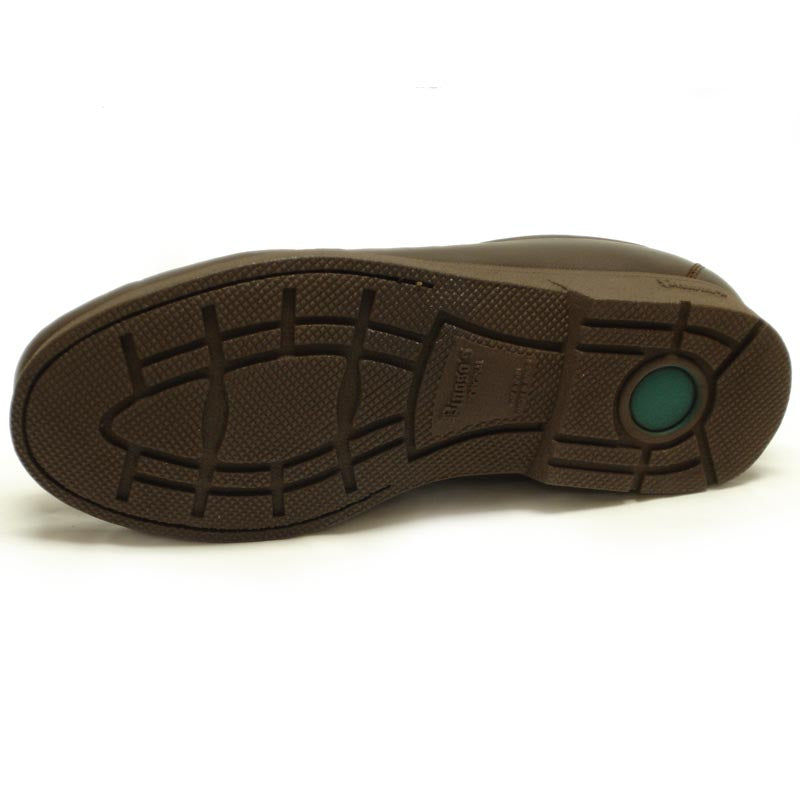 A pair of Pinoso's P-4804-628 Brown Slip on Penny Loafer for men, made in Spain, crafted in brown Nappa leather with a stitched design and low heels, displayed on a white background.