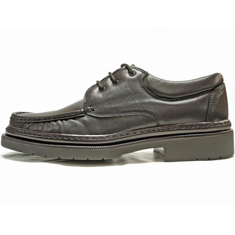 A pair of Pinoso's P-4890 Belka Black Lace up men's shoes, made in Spain, with thick rubber soles, shown on a white background.