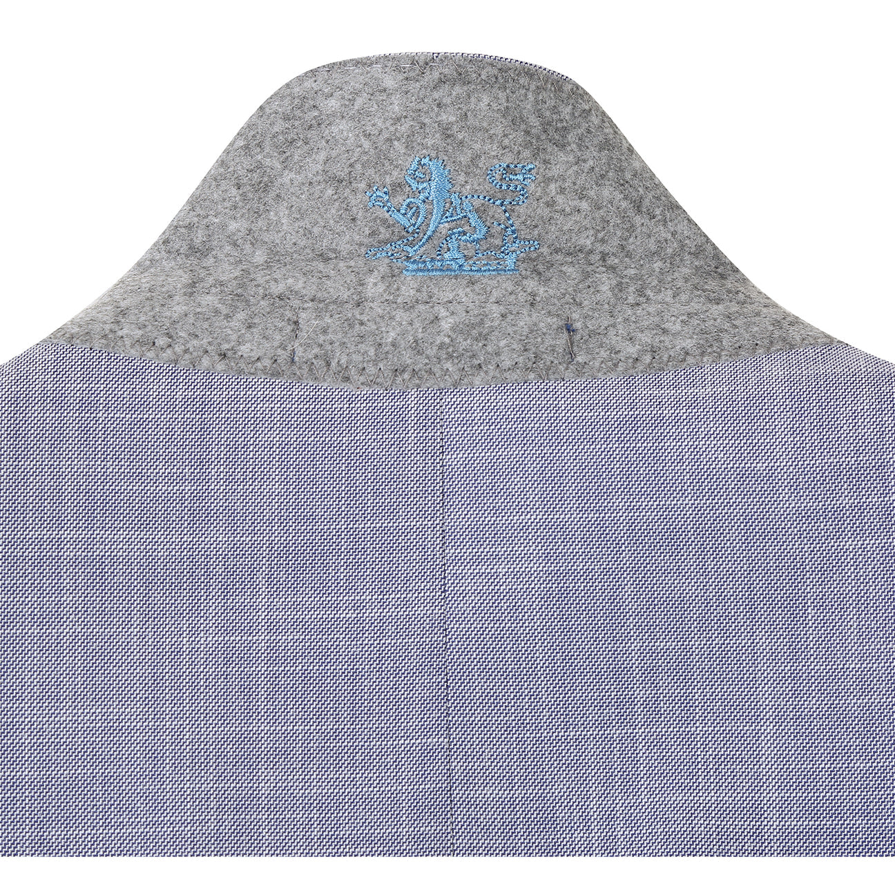 The ENGLISH LAUNDRY Light Gray Suit 32-02-002EL by English Laundry features notched lapels, two front flap pockets, a single button closure, and a blue and white floral patterned inner lining.