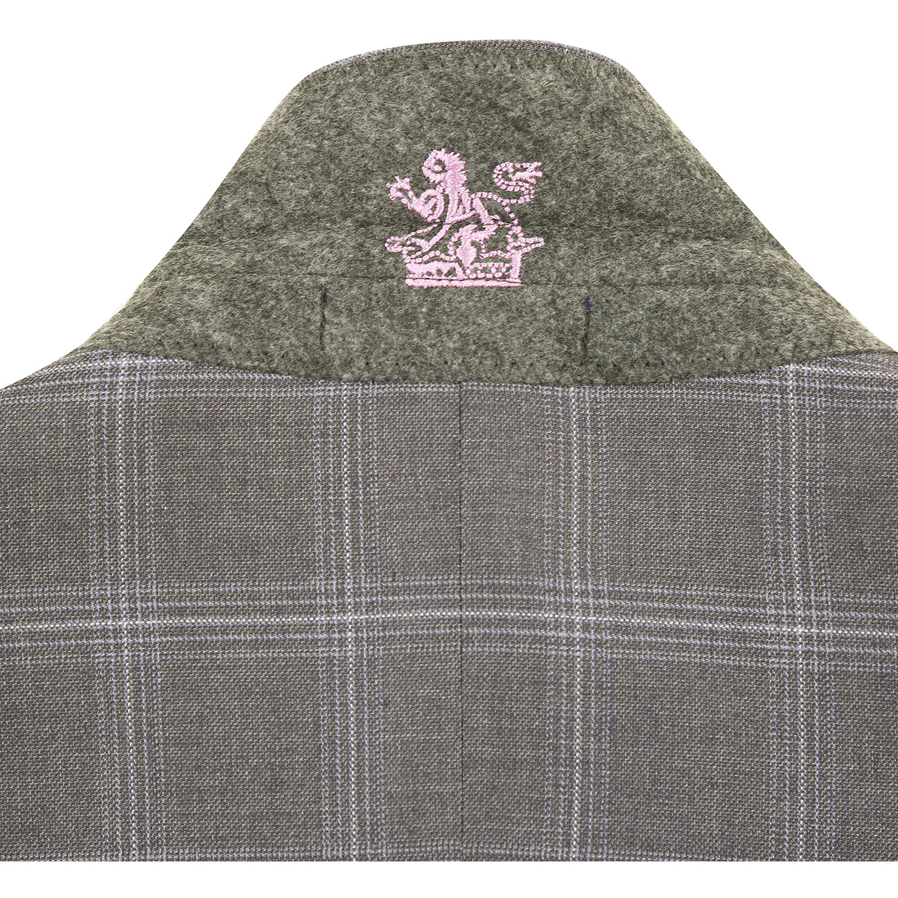 The ENGLISH LAUNDRY Grey Check Suit 12-55-095EL by English Laundry is a slim fit gray plaid blazer with notch lapels, two front flap pockets, and a colorful floral inner lining, shown on a white background.