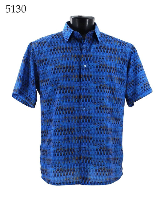 The Bassiri Short Sleeve Shirt 5130 by Bassiri, featuring a regular fit and a blue pattern, is elegantly displayed on a mannequin.