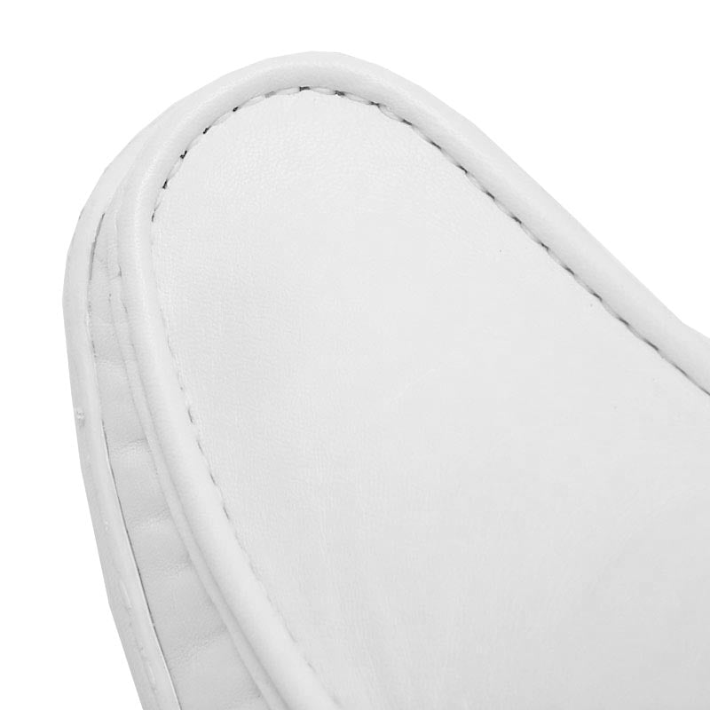 Pinoso’s P-5202 Paco White Leather Slip-on Loafer, crafted in Spain, features stitched detailing and is shown on a plain white background.