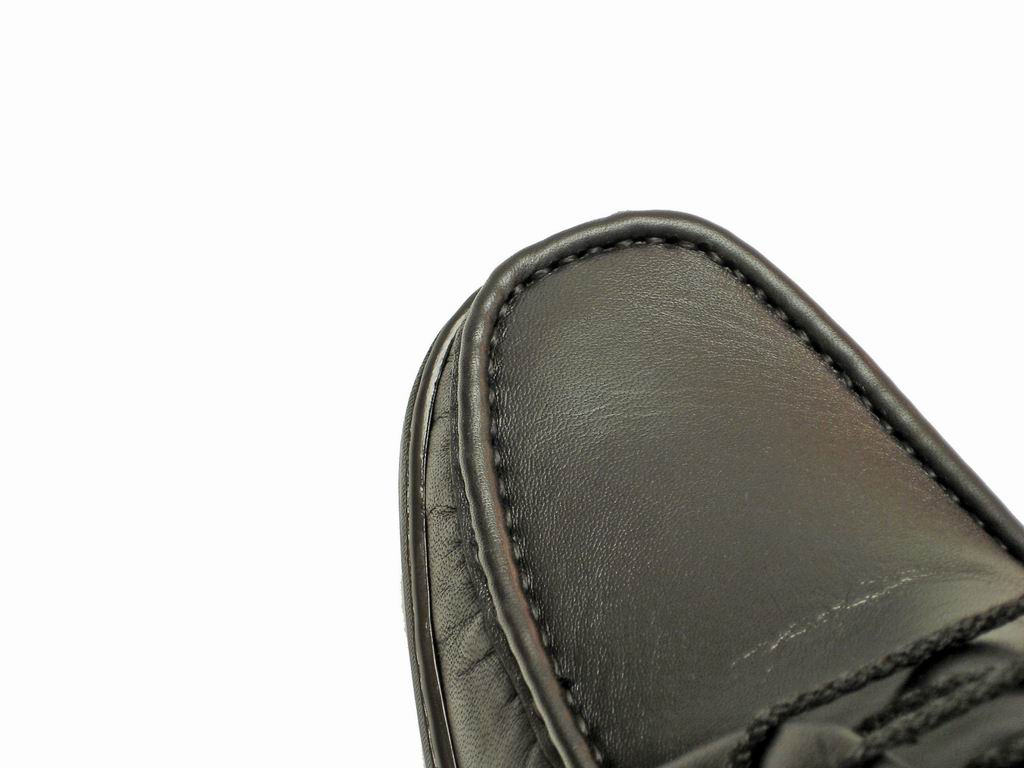 The P-5282 Paco Black Leather Lace-up by Pinoso’s offers handcrafted comfort and timeless style with visible stitching, rounded toes, and premium nappa leather, all made in Spain.