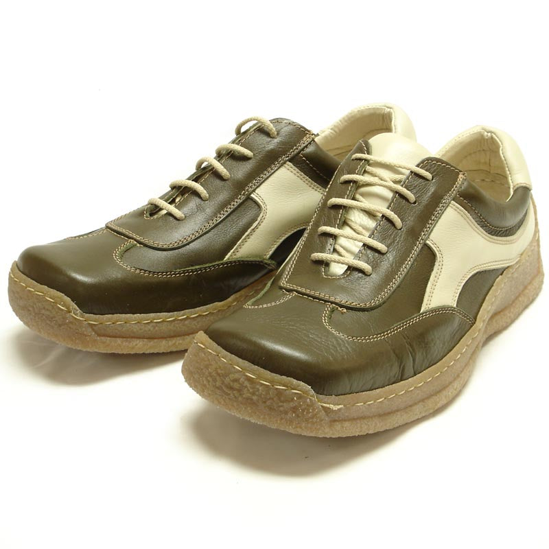 The Pinoso's P-5456 Javier Beige Green Leather Lace-up Sneaker, made in Spain, features textured tan rubber soles and blends European style with olive green and beige leather against a crisp white background.