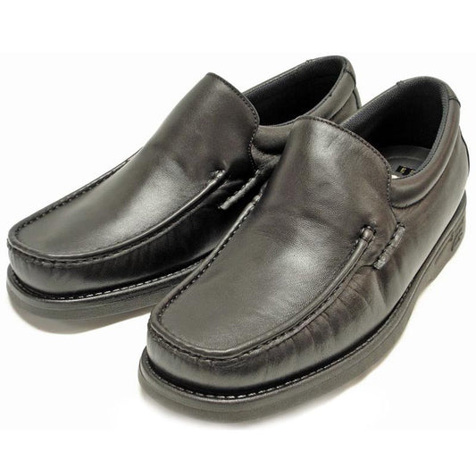 The Pinoso's P-5614-668 Black Leather Slip-on Loafer for men features visible stitching and rubber soles, and is made in Spain.