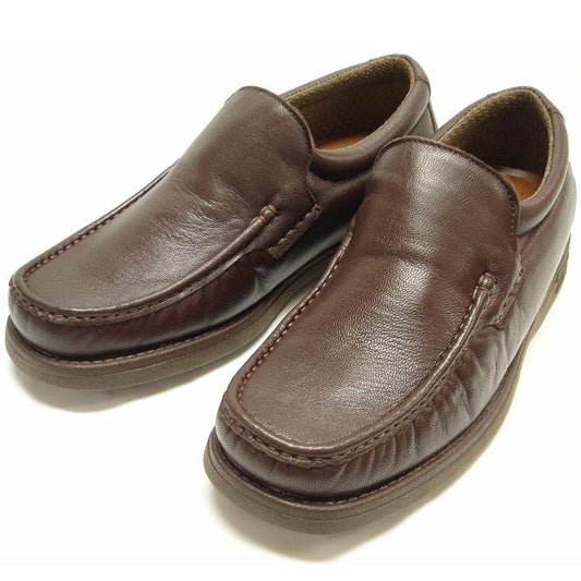 The P-5614-668 Brown Leather Slip on Loafer by Pinoso's, made in Spain, features a classic handcrafted men's loafer design with visible stitching and rubber soles, displayed side by side on a plain background.