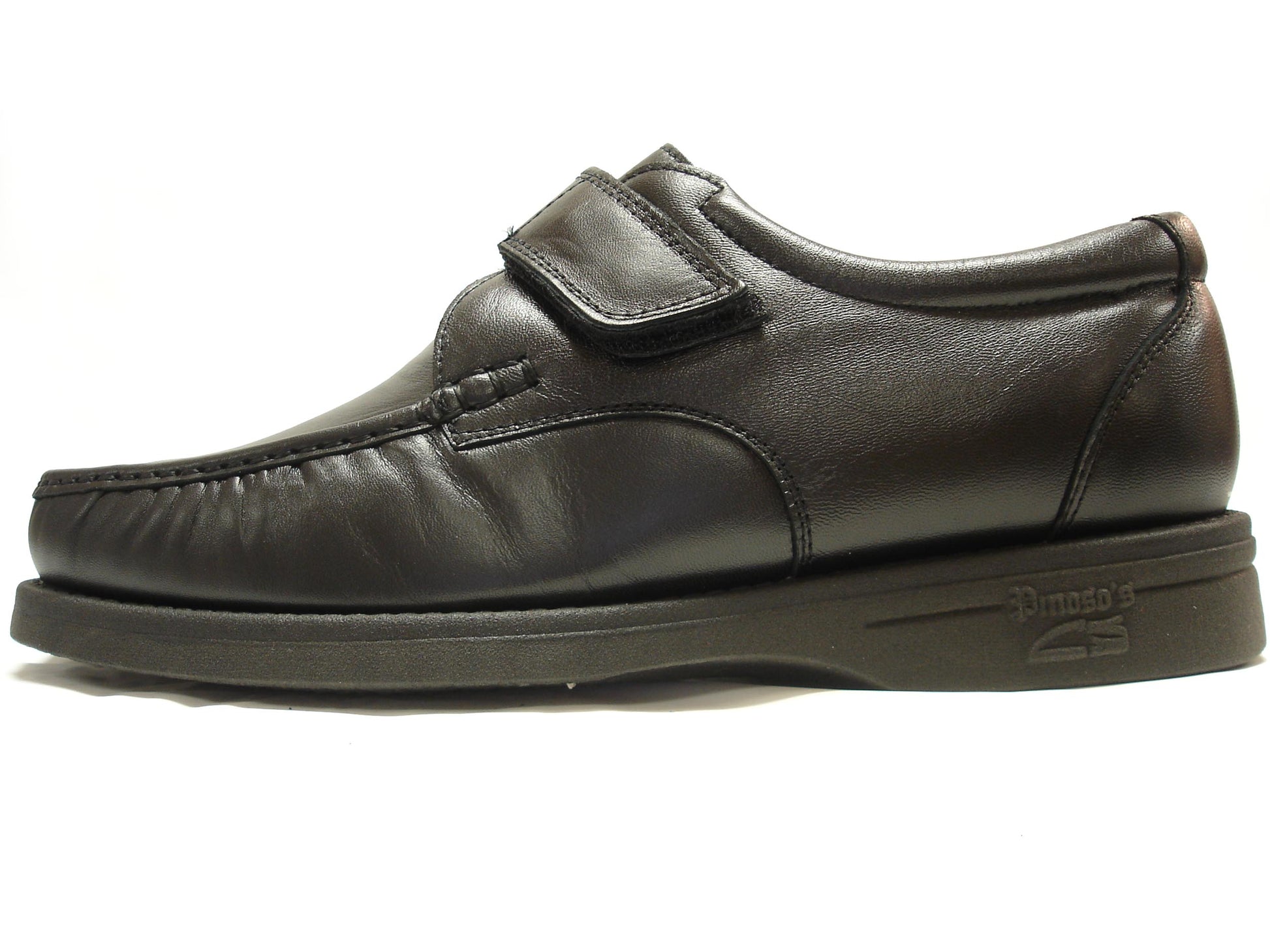 The Pinoso's P-5660-668 men’s shoes feature black leather and Velcro straps, made in Spain, shown on a white background.