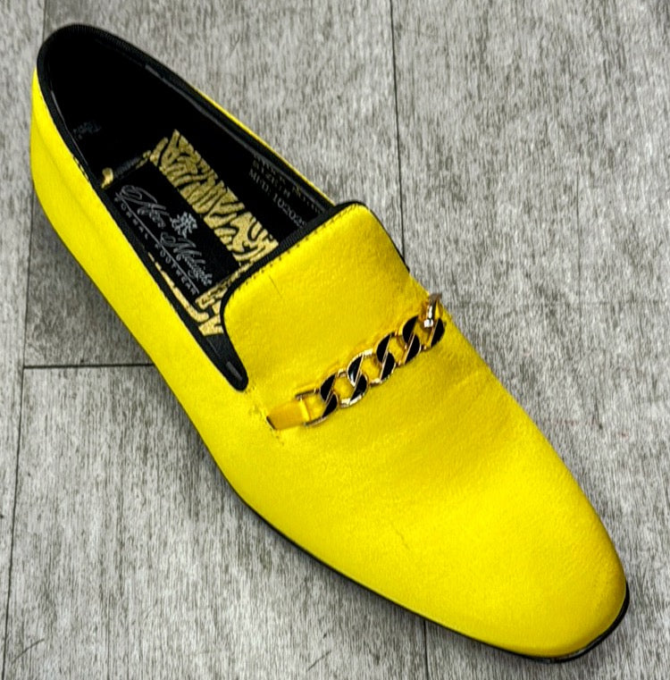 The Exclusive Formal Dress Shoe Yellow 6978 by UNIQUE DESIGN MENSWEAR, featuring a gold chain detail, is showcased on a gray wooden floor.
