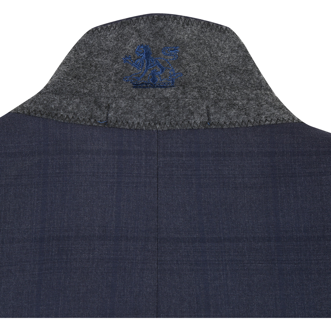 The ENGLISH LAUNDRY Grey Blue Check Suit 12-52-095EL by English Laundry is styled over a white dress shirt and a patterned blue tie, displayed on a headless mannequin.