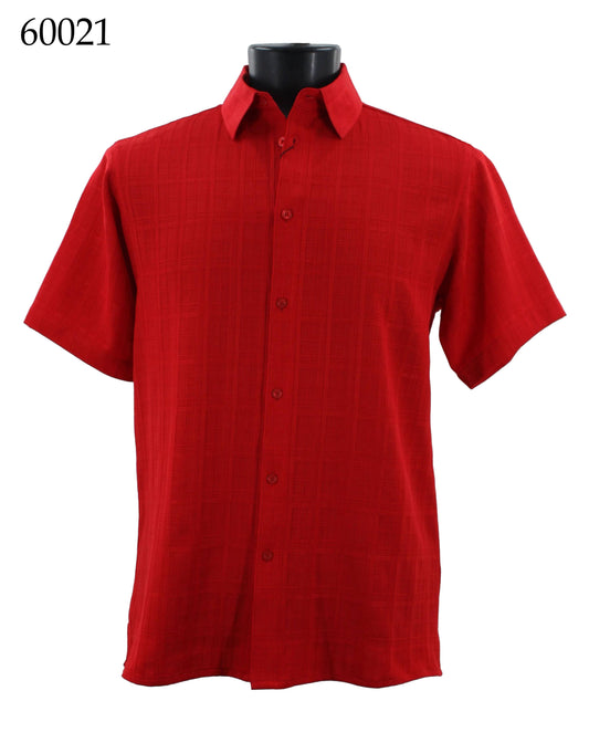 Displayed on a mannequin is the Bassiri Short Sleeve Shirt 60021, featuring a regular fit with a stylish red checkered pattern. The number "60021" is presented in the top left corner, adding a distinct element to this product description.