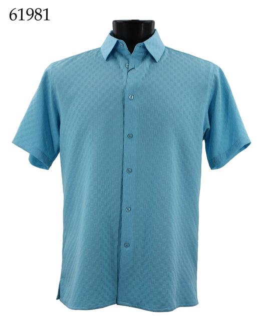 The Bassiri Short Sleeve Shirt 61981, shown on a mannequin, combines comfort and style with its Regular Fit design. It features a subtle geometric pattern, a chest pocket, and a collar. The number 61981 is tastefully displayed in the upper left corner.