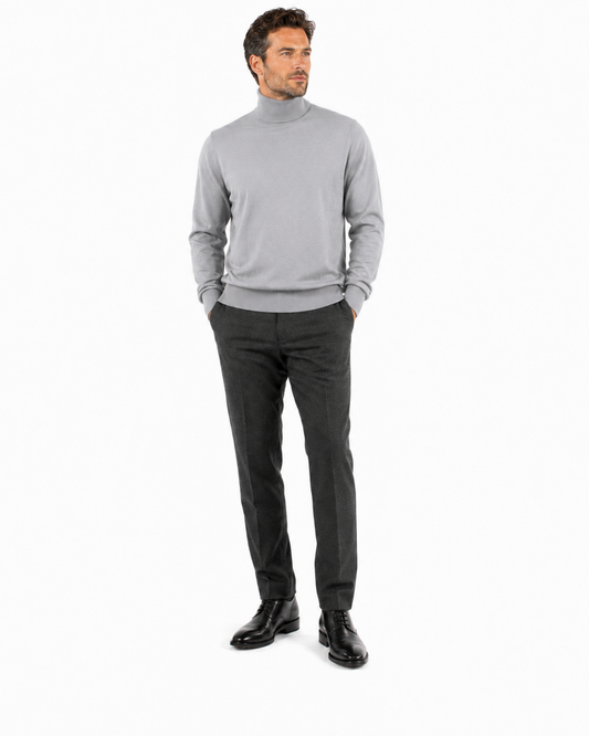 The Bassiri L/S Turtleneck Silver Sweater 631, a soft cotton sweater in light gray, is showcased on a mannequin against a white background.