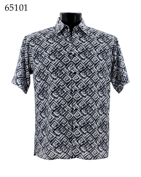 The Bassiri Short Sleeve Shirt 65101, featuring a regular fit and a black and white geometric pattern, is displayed on a black mannequin torso.