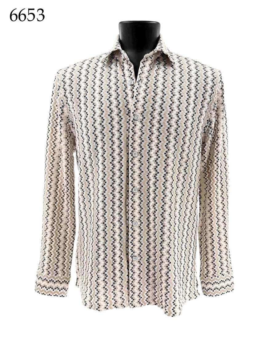 The Bassiri Long Sleeve Shirt 6653 by Bassiri features a regular fit and a wavy geometric pattern in black and beige, shown here on a black mannequin. The number 6653 appears in the top left corner.