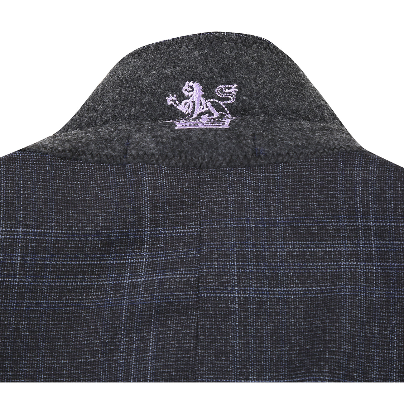 The English Laundry Navy Gray Check Suit 22-68-410EL features a modern slim fit jacket with notch lapel, crisp white shirt, and blue patterned tie—an ideal look for any occasion. Displayed on a mannequin against a white background.