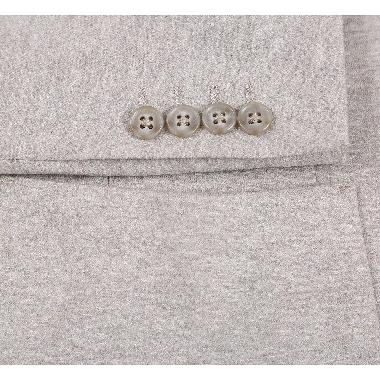 The Pellagio Men's Slim Fit Riserva Jacket Beige PF25-21W features two front pockets, button closure, a patterned pocket square, and striped tie over a white shirt, displayed on a mannequin.