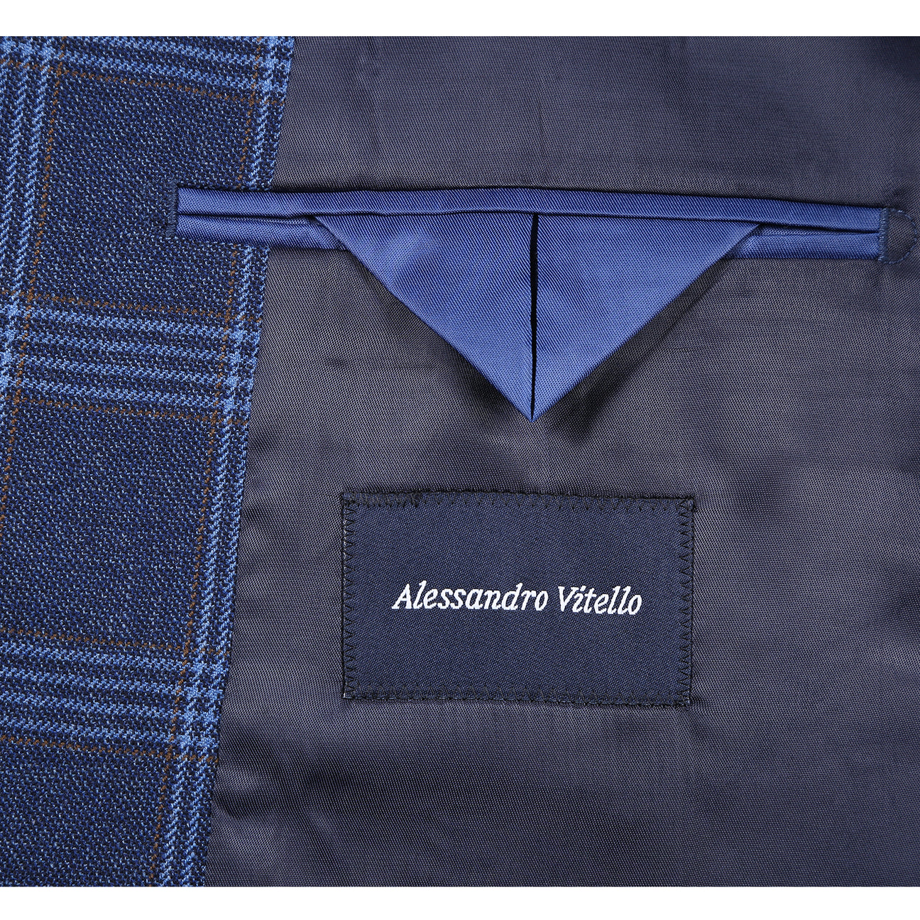 Renoir Alessandro Vitello New Slim Fit Wool Blue Blazer 567-5 features notch lapels, single-breasted style, and 100% wool. Shown with white shirt and striped tie; detail images highlight collar and inside label reading "Renoir.