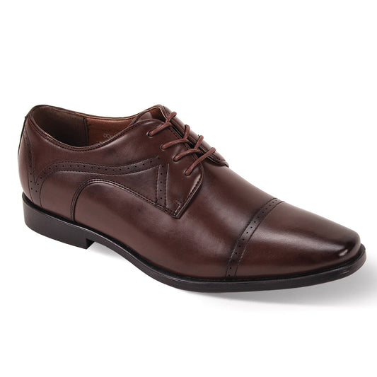 The Antonio Cerrelli 7000 Brown Shoes (Wide) feature a polished leather design with a sleek cap toe lace and a synthetic upper for durability.