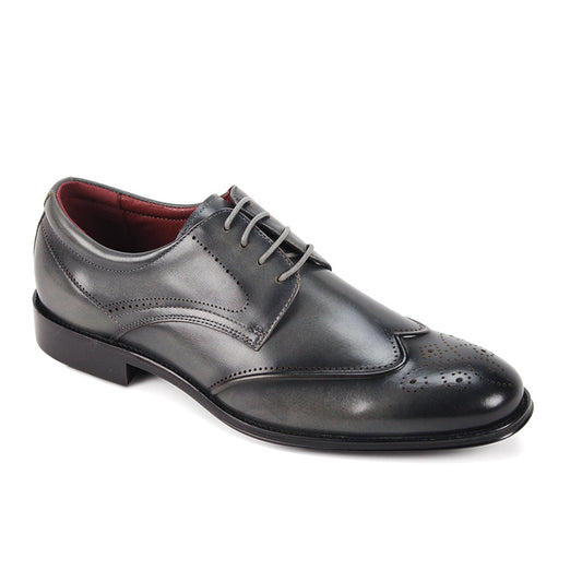 The Giorgio Venturi Giorgio 7077 Grey Leather Shoes feature classic wingtip brogue detailing, a lace-up closure, and a low heel, shown on a white background.