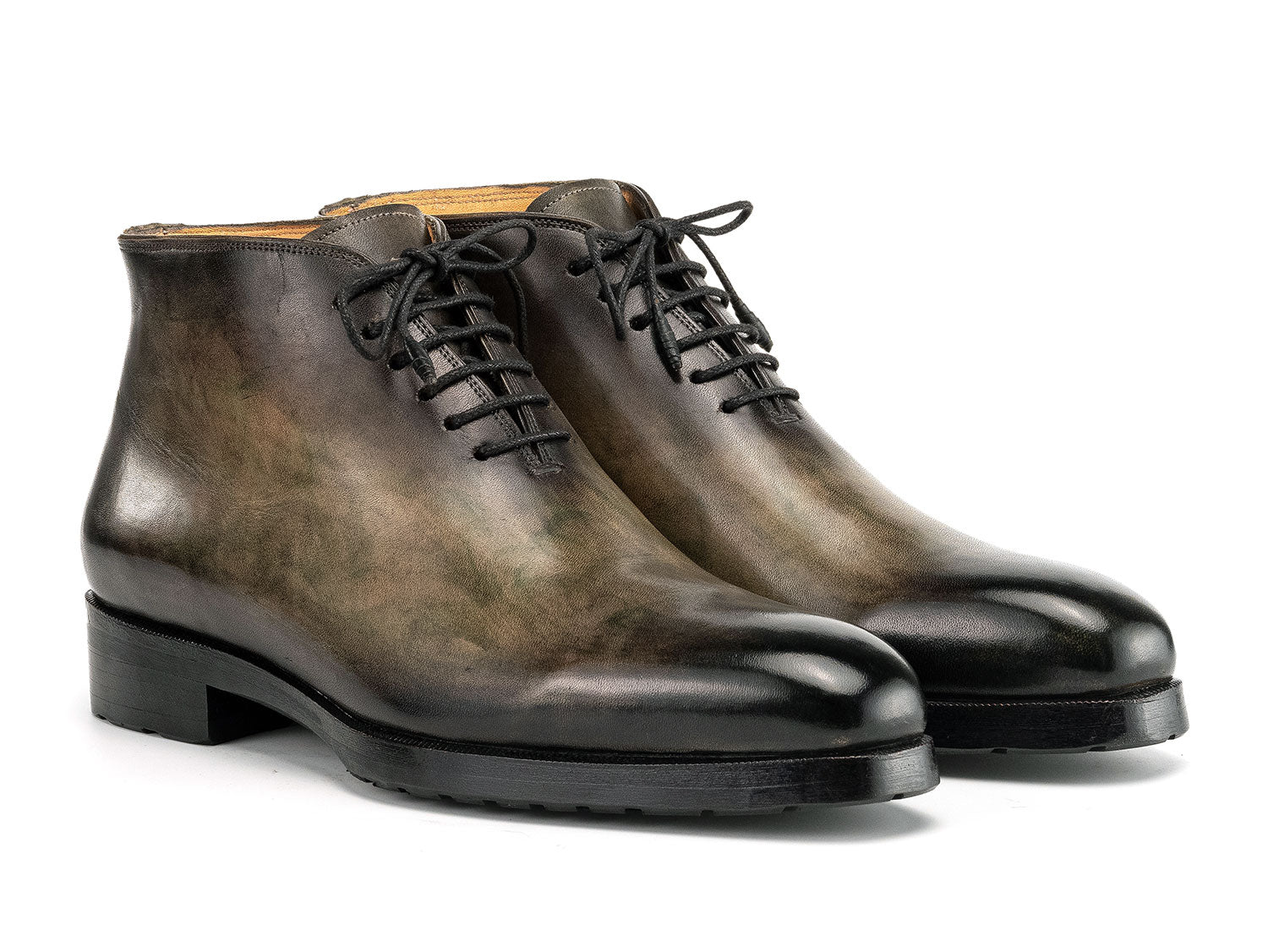 The Paul Parkman Men's Green Patina Ankle Boots (791GRN57) feature a hand-painted finish, superior craftsmanship, and timeless style—elevating your look with this made-to-order footwear by Paul Parkman.