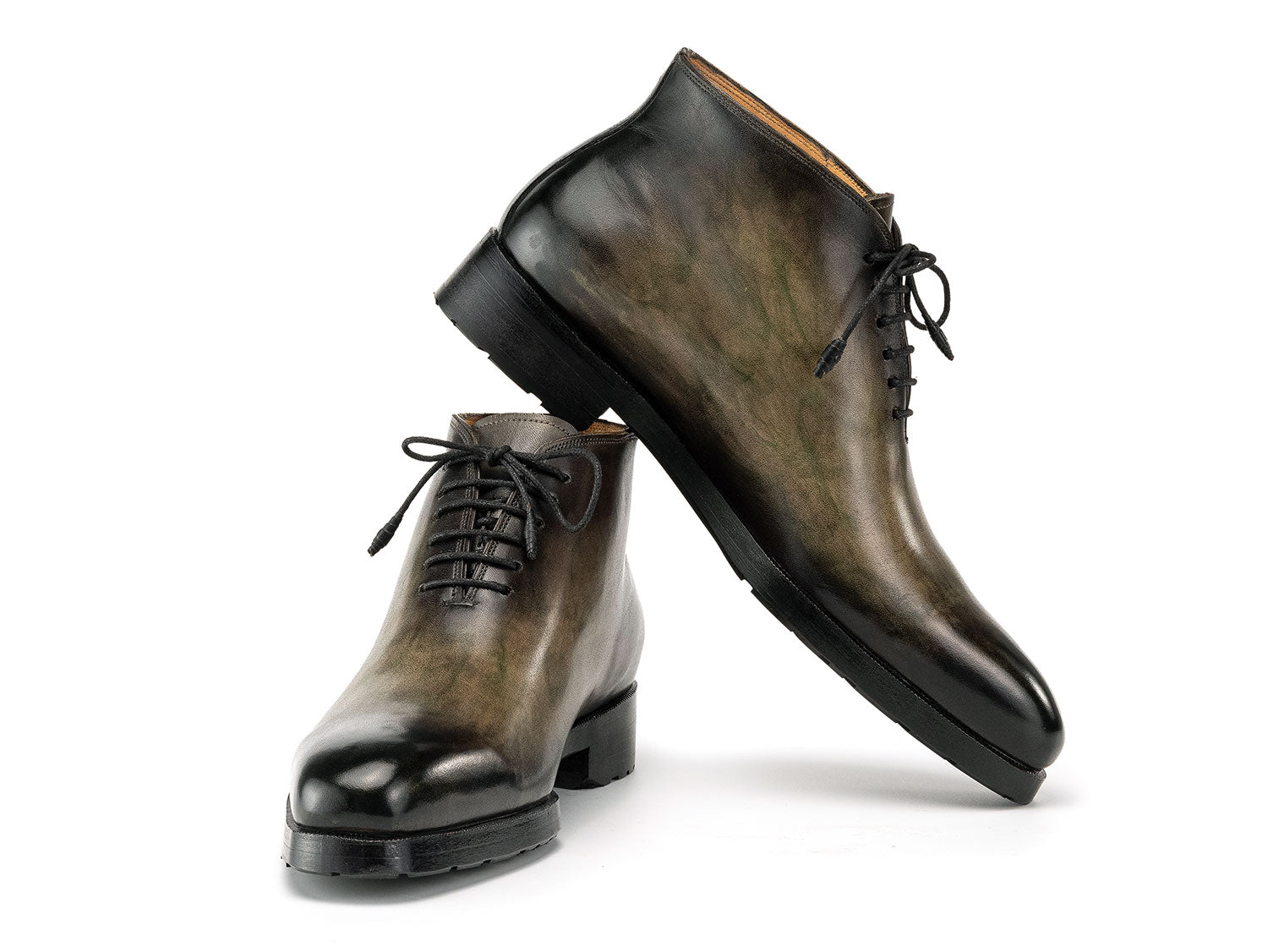 The Paul Parkman Men's Green Patina Ankle Boots (791GRN57) feature a hand-painted finish, superior craftsmanship, and timeless style—elevating your look with this made-to-order footwear by Paul Parkman.