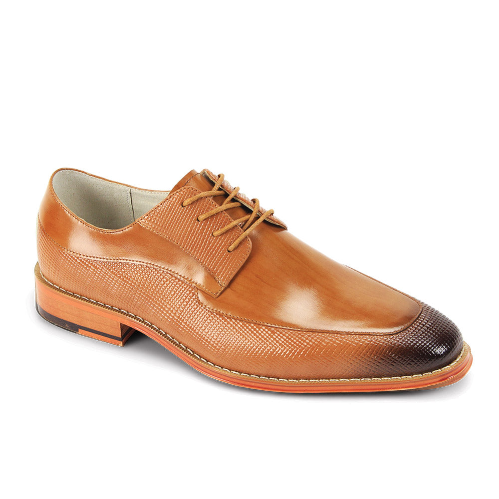 The GIOVANNI Giovanni Asher Tan Leather Shoes are lace-up dress shoes with embossed side detailing and a darker brown toe.