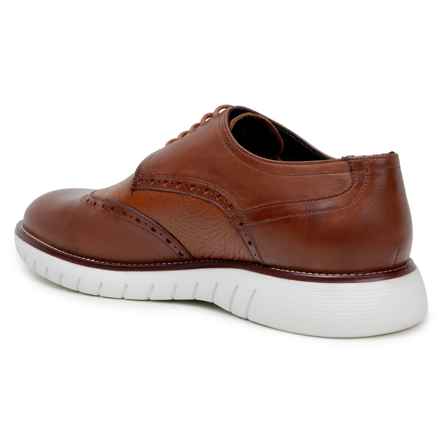 The BELVEDERE Belvedere - Enzo is a genuine leather shoe in Ant. Tan, featuring wingtip brogue detailing, cushioned insoles, white rubber soles, and lace-up closures.