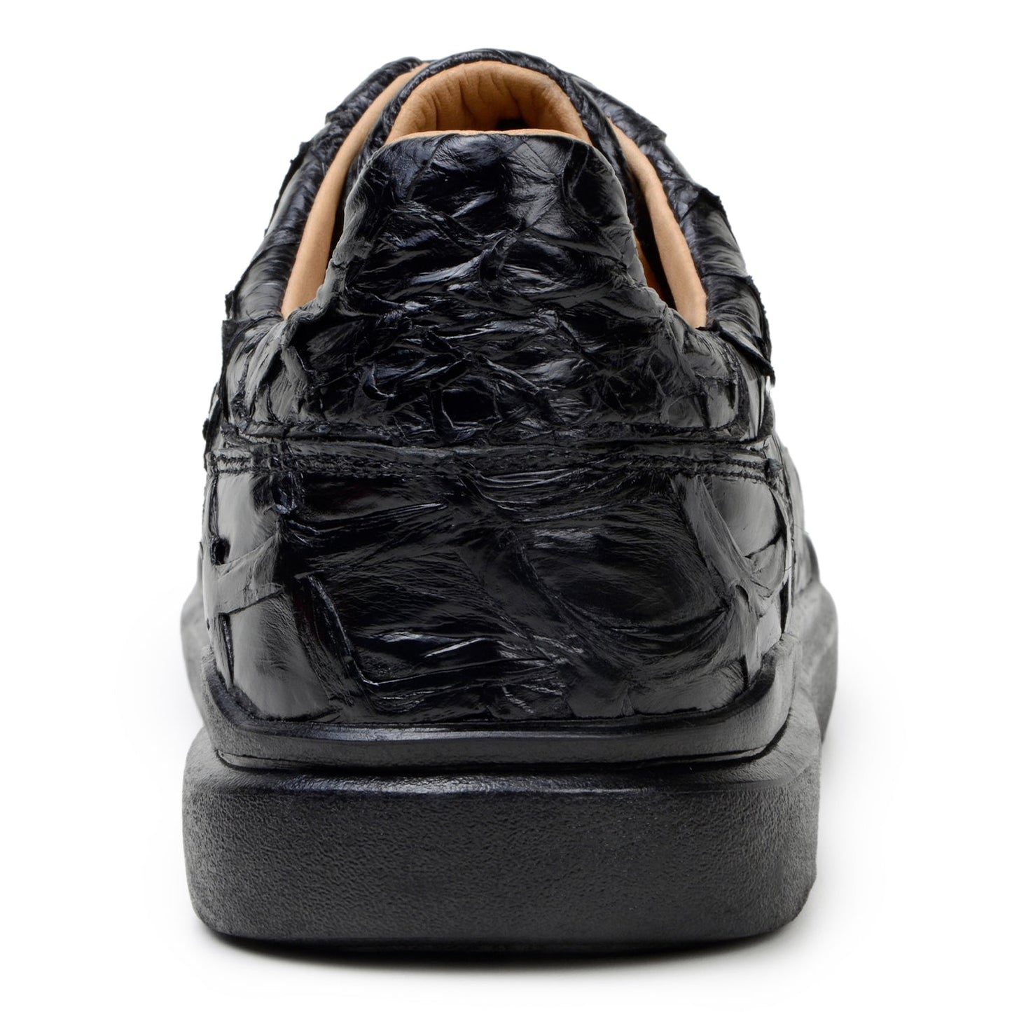 The BELVEDERE Kingstone BR02 is a black low-top lace-up sneaker featuring a genuine pirarucu leather upper with a textured, glossy, crinkled finish, black laces, and a black sole, shown in side profile.