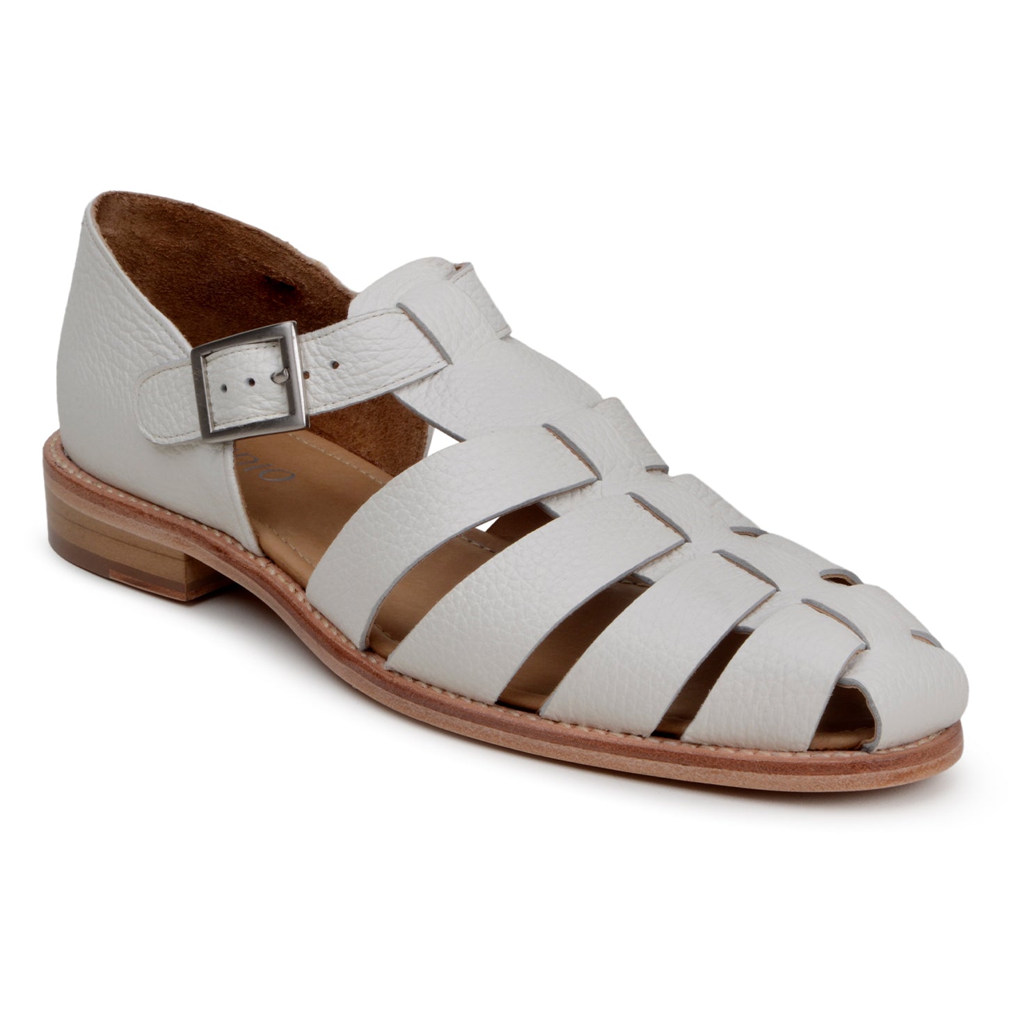The BELVEDERE Elio sandal features genuine Italian deerskin leather in Milk, with a closed heel, open toe, cut-out straps, side buckle, and flat wooden sole, shown in side profile.