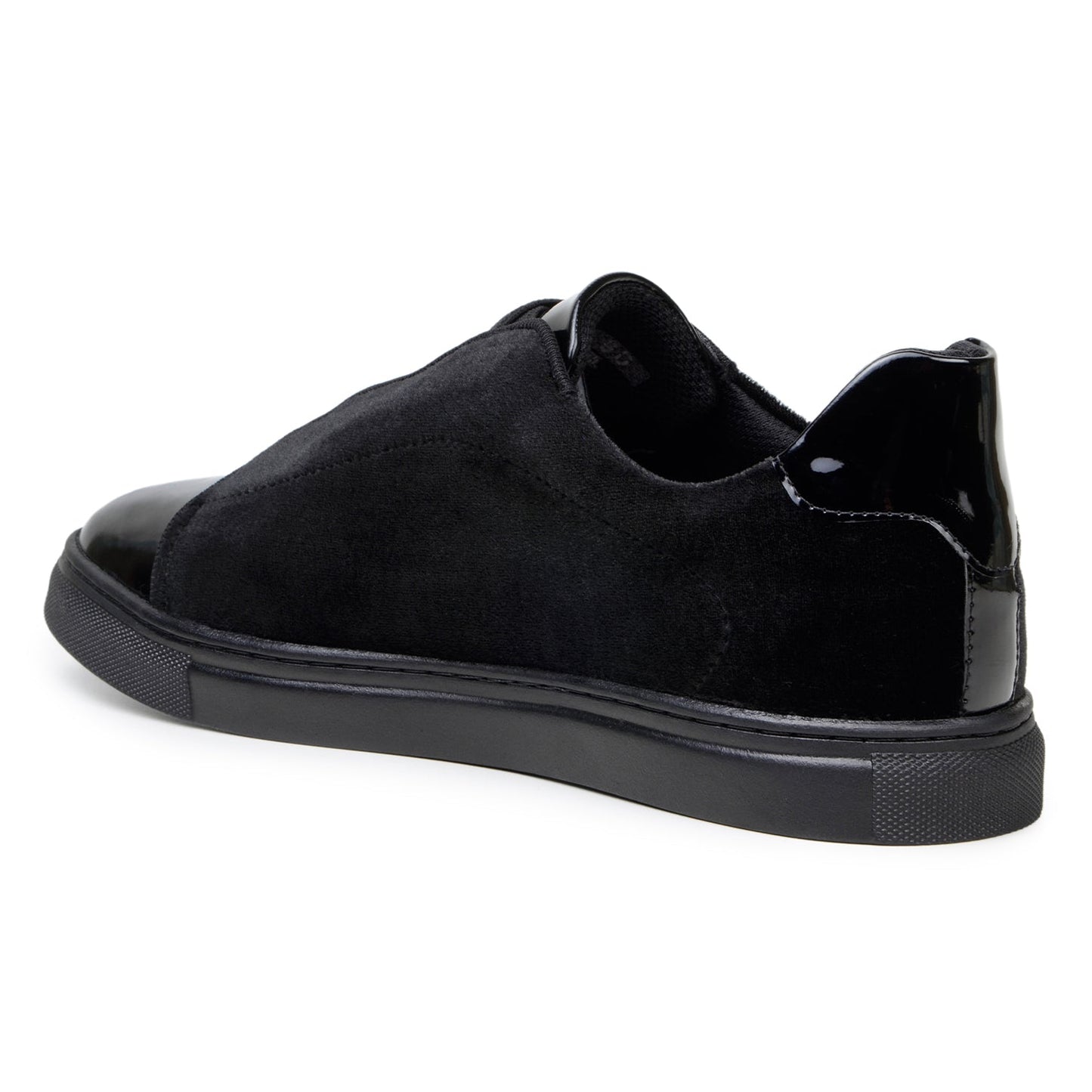 The BELVEDERE Belvedere - Silvano is a black low-top sneaker featuring velvet and patent leather uppers, glossy toe caps, and black soles, shown against a white background.
