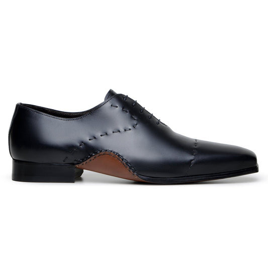 The BELVEDERE Belvedere - Maestro is a black Italian calf leather dress shoe with visible stitching, low heel, and smooth finish, handcrafted in Brazil using Opanka construction, shown in side profile on a white background.