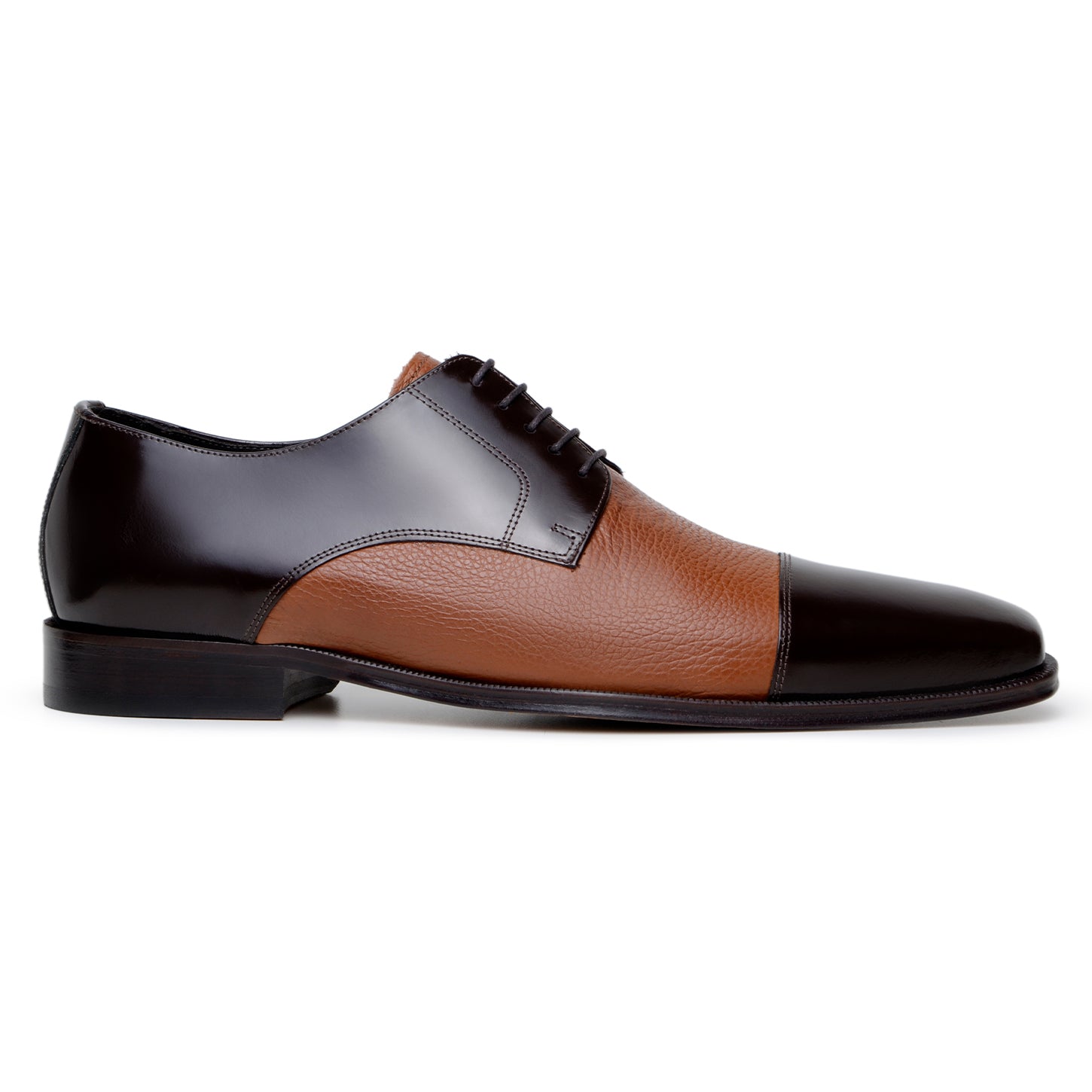 The BELVEDERE Alexander is a men's dress shoe crafted in Brazil with a black polished toe and heel, brown/tan genuine Italian deerskin midsection, black laces, and shown in side profile.