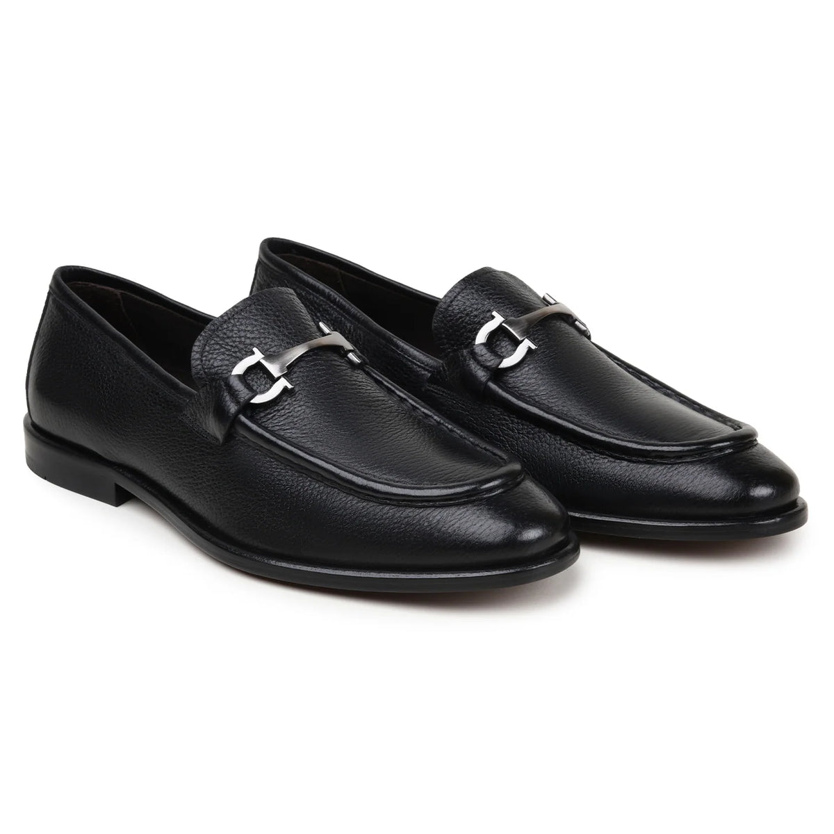 Belvedere - Emilio, genuine Italian deerskin loafers in black leather with silver-tone metal bit hardware.