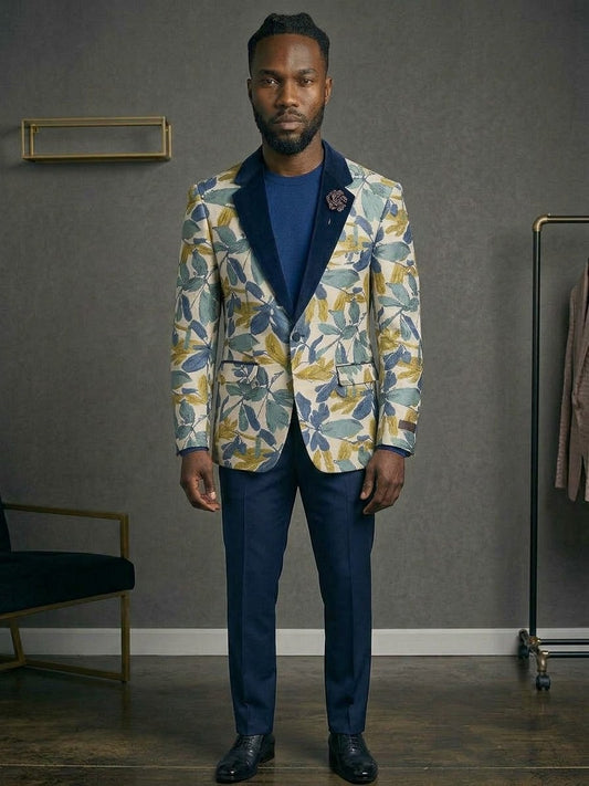 A man wears the EJ SAMUEL Jacket 21 Size 40R indoors. Final sale—no exchanges or returns. Gray wall, black chair, and clothing rack in background.