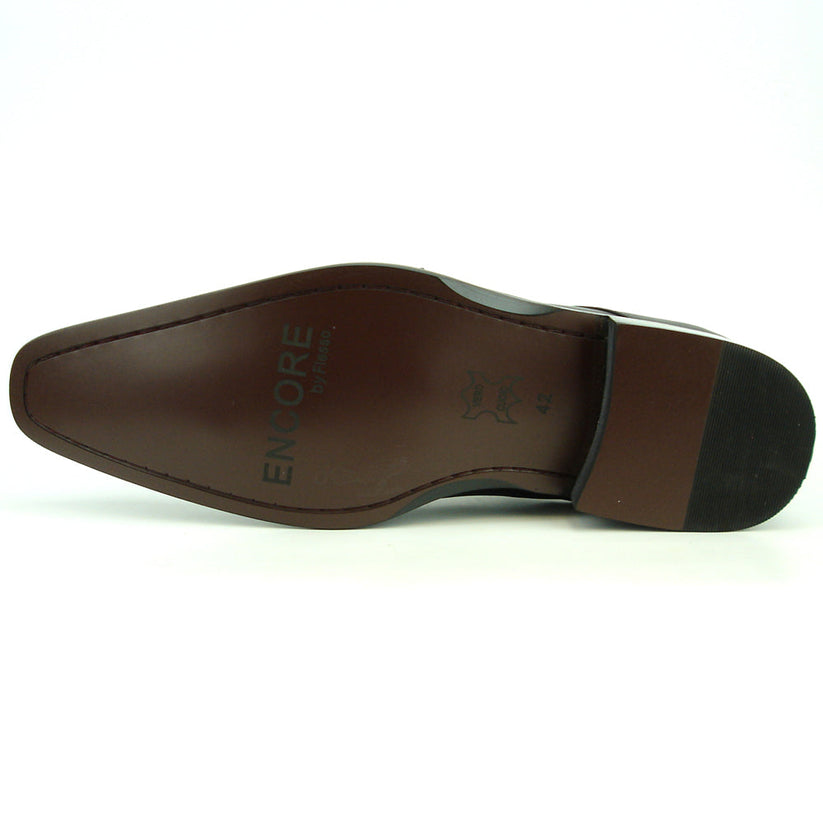 Experience handcrafted sophistication with the FI-8703 Black Encore by Fiesso. This black leather dress shoe showcases three buckle straps, decorative toe perforations, and a striking red inner lining—a true statement piece for men’s fashion shoe enthusiasts and a standout design from Fiesso.