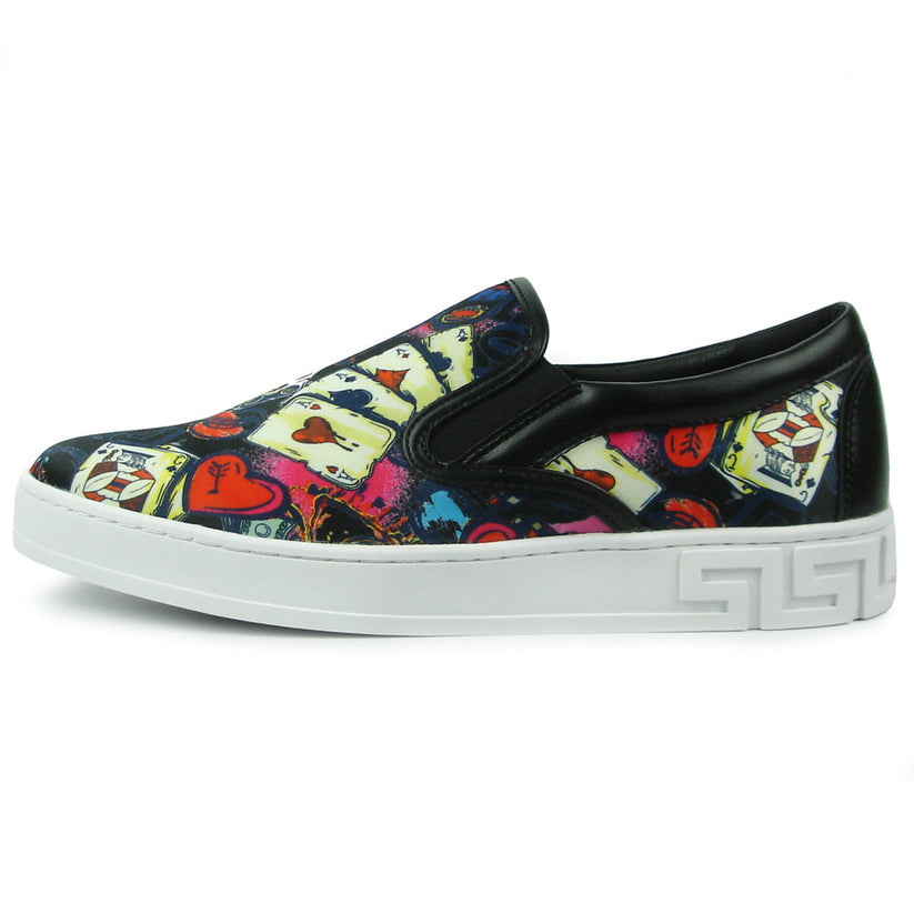 The FI-2344 Ace of Hearts Print Slip on Low Cut Sneaker by Fiesso features a white sole and colorful playing card and dice-themed upper, showcasing Encore by Fiesso’s bold men’s slip-on style.
