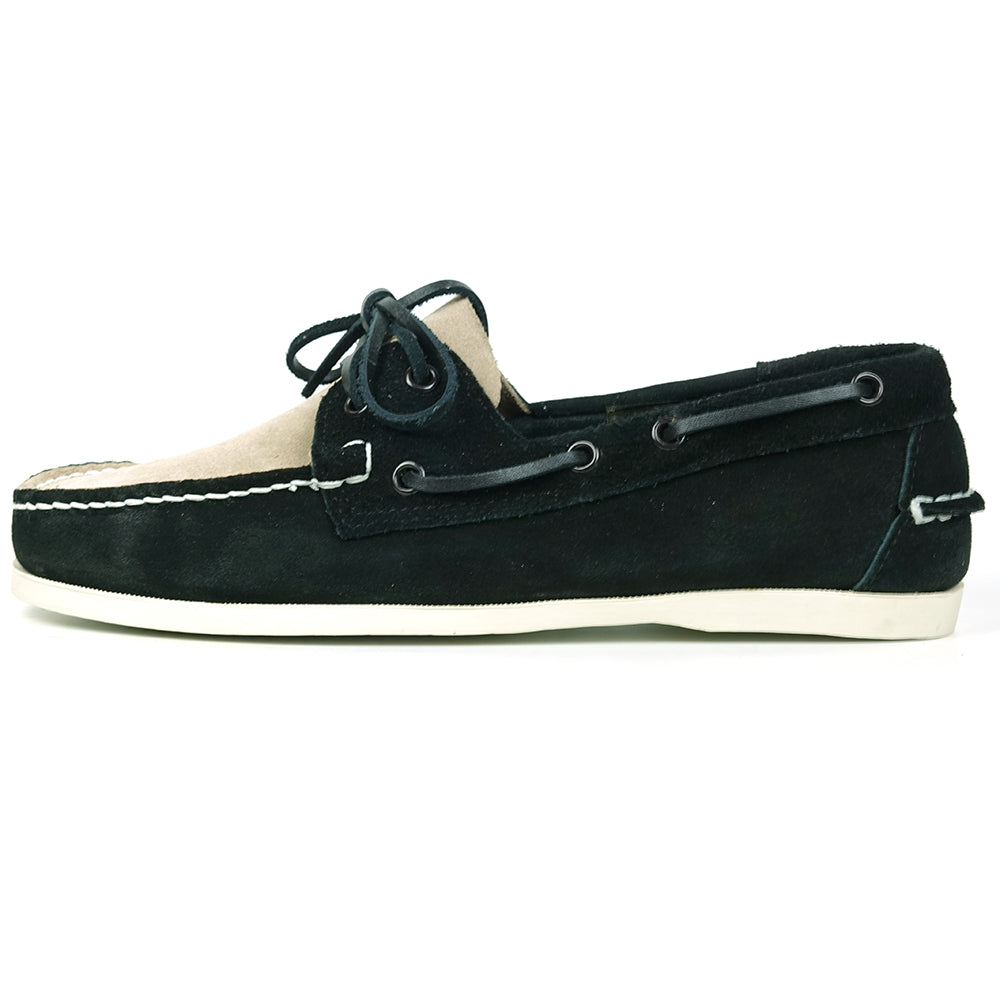 The FI-6512-S Black Beige by Fiesso is a premium genuine suede boat shoe featuring a two-tone design, black laces, white stitching, and a white sole—bringing handcrafted elegance to men's footwear.